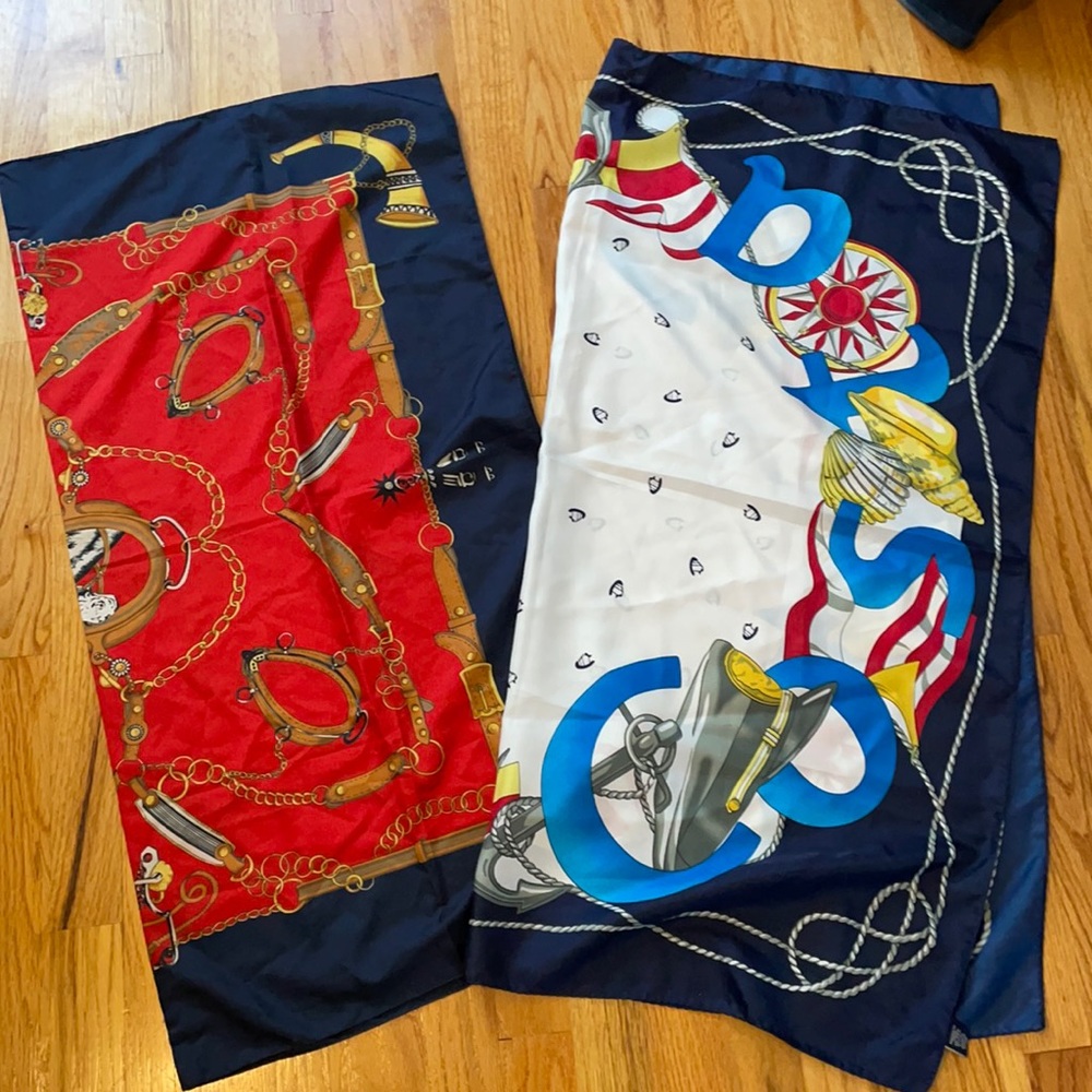 Costa Scarves
